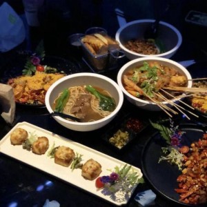 杭州富阳区万市镇附近夜总会招聘包厢陪唱,全职上班收入多少