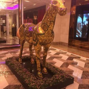 招聘低调文案简短（简约不凡：精准招聘文案新视角）