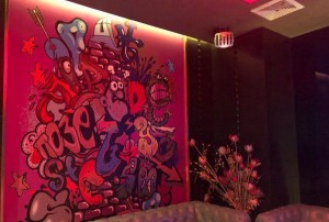 销售招聘信息文案图片（职位招募：销售精英加入我们，共创辉煌）