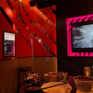 杭州新开的酒吧ktv招聘商务佳丽,夜场如何吸引客人选你？