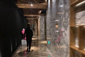 东京工厂招聘文案（东京制造工厂诚聘英才）