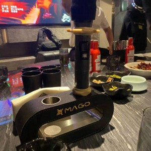 杭州顶级酒吧招聘商务迎宾,加班双倍工资吗？