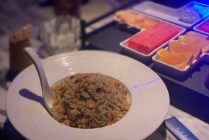 杭州临安区板桥镇附近夜场招聘女服务员,招聘信息真实吗？