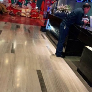 杭州富阳区富春街道附近ktv招聘酒水促销员,入职需要什么条件