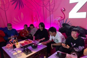 杭州临安区附近夜总会招聘包厢管家,全职上班收入多少