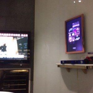 餐厅招聘易拉宝文案（餐厅诚聘英才，创意拉页宣传文案）