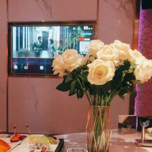 杭州翻台高的酒吧招聘模特佳丽,一天能上几个班_