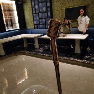 杭州临安区高虹镇附近夜总会招聘酒水促销员,工资是怎么发放的