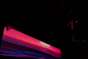 杭州豪华的ktv招聘酒水销售员,薪资待遇包括基本工资外还有其他福利吗？