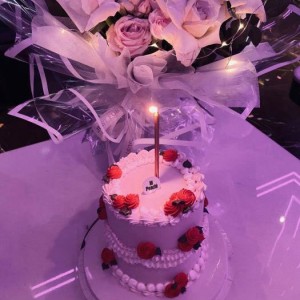 杭州上城区湖滨街道附近夜总会招聘包厢陪唱,有没有年龄限制_