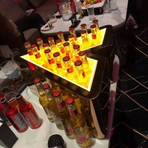 杭州萧山区新塘街道附近酒吧招聘包厢气氛租,上班需要喝酒吗？