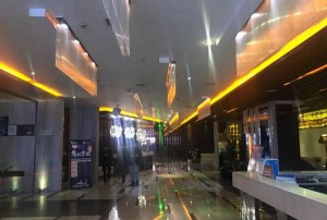 吊胃口的招聘文案（激发好奇心：创意招聘启事）