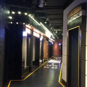 杭州余杭区仓前街道附近酒吧招聘包厢服务员,过年放假吗？