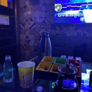 杭州临平区东湖街道附近ktv招聘包厢服务员,工作好做吗？