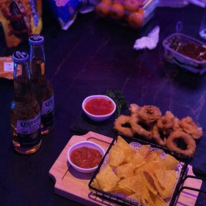 杭州中低档酒吧招聘商务迎宾,怎么能多找一些客源