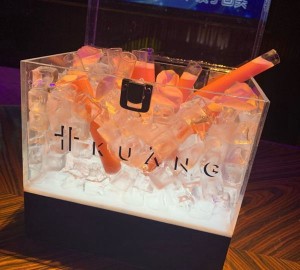 杭州小费高的夜总会招聘包厢服务员,夜场如何吸引客人选你？