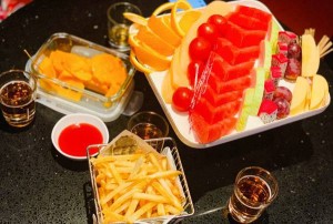 杭州西湖区北山街道附近夜场招聘商务礼仪,工作好做吗？