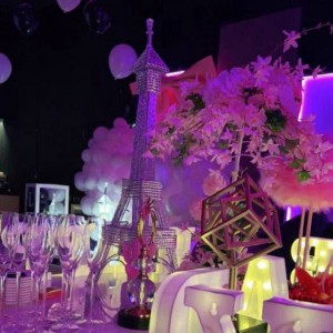 杭州上城区南星街道附近夜场招聘包厢气氛租,有没有年龄限制_