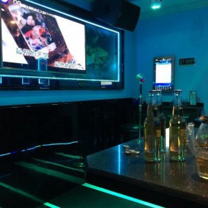 杭州什么地方有夜总会招聘酒水促销员,有没有技能培训