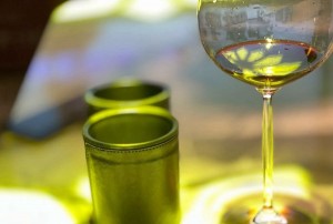 杭州萧山区衙前镇附近夜总会招聘包厢服务员,全职上班收入多少