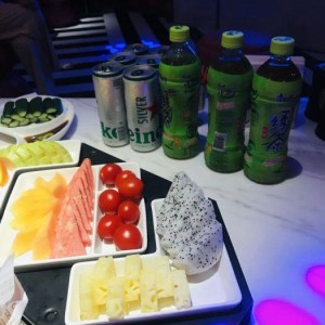 杭州收入高的酒吧ktv招聘包厢管家,一天上几个小时班