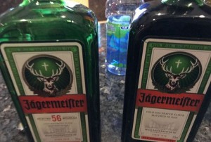 杭州好上班ktv招聘包厢服务员,ktv最容易被选中的穿搭