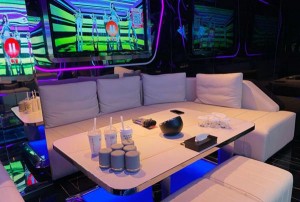 前程有趣的招聘文案（探索未来，携手共创：一场趣味横溢的招聘盛宴）