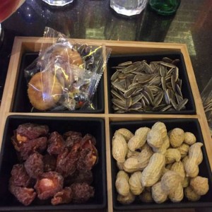 杭州西湖区西溪街道附近夜总会招聘女服务员,领班直聘的