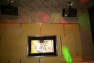 杭州上城区望江街道附近ktv招聘包厢服务员,有学历要求吗？